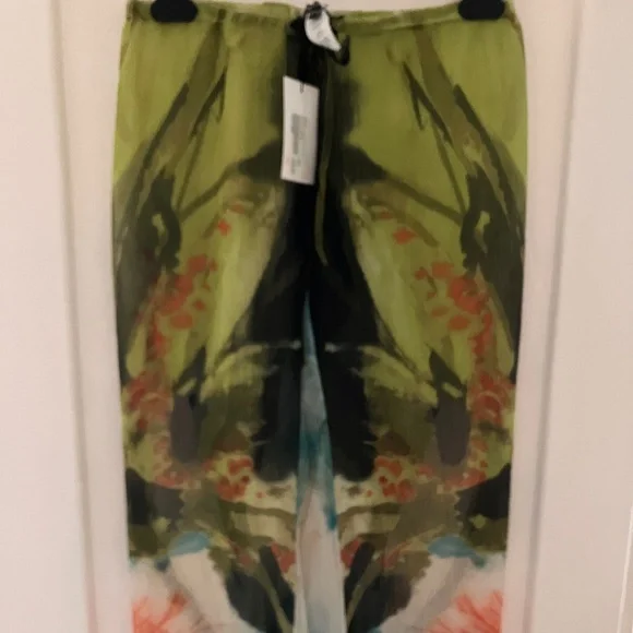 NEW SHAN SWIM TOP - Picture 13 of 14